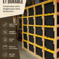 Un garage bien organisé avec des étagères et des bacs de rangement.