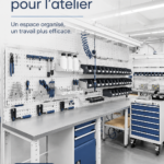 Un bureau bien organisé avec des solutions de rangement élégantes et pratiques.