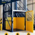 Monte-charge industriel en action dans un entrepôt moderne